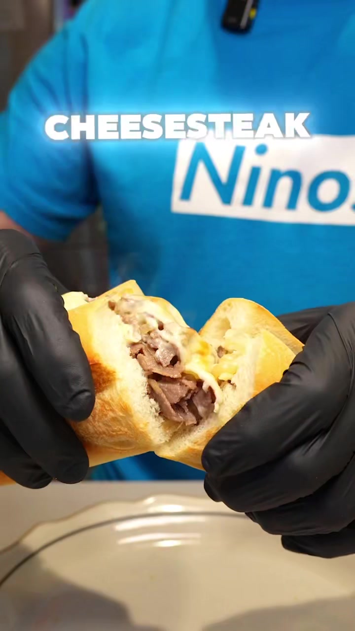@Nino’s Pizza