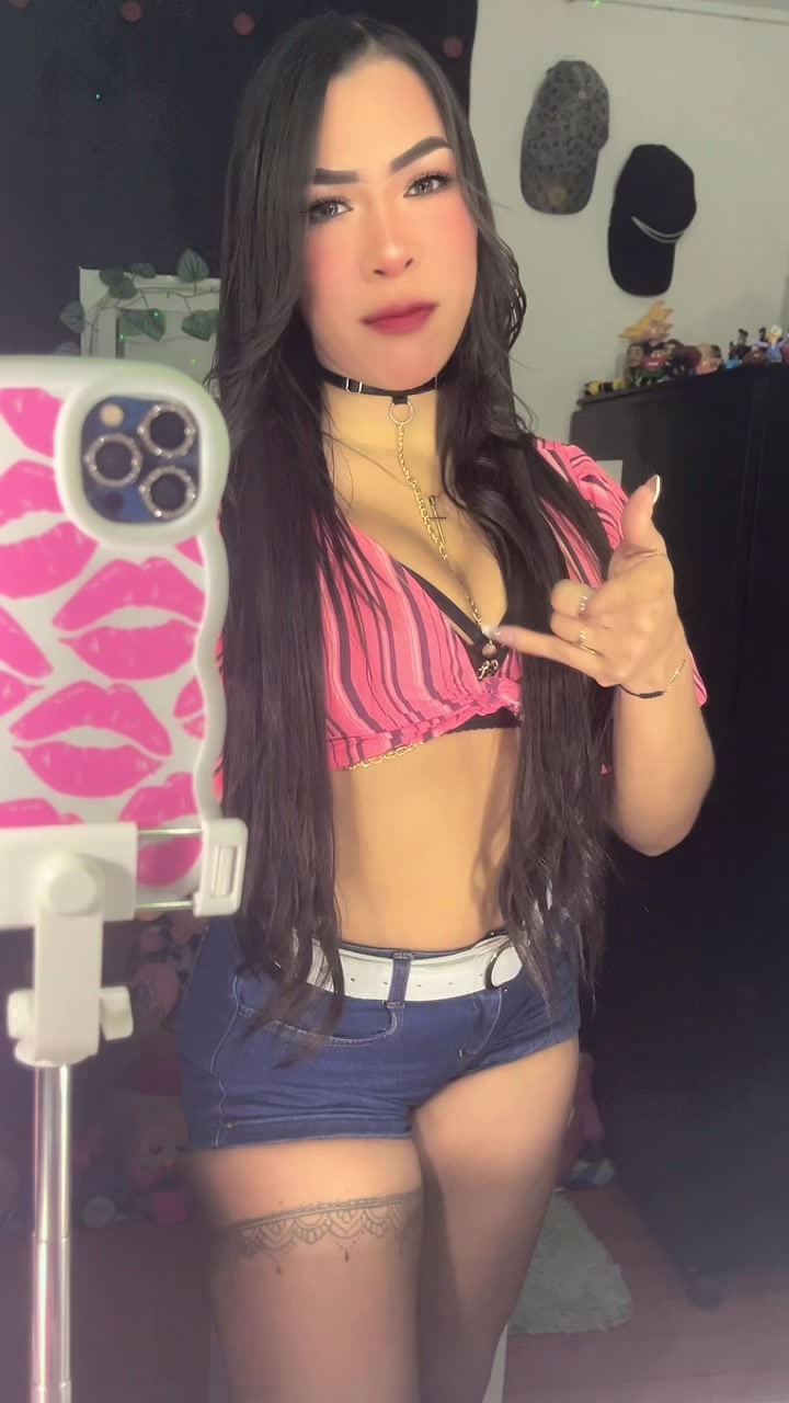 @Stefany Bella