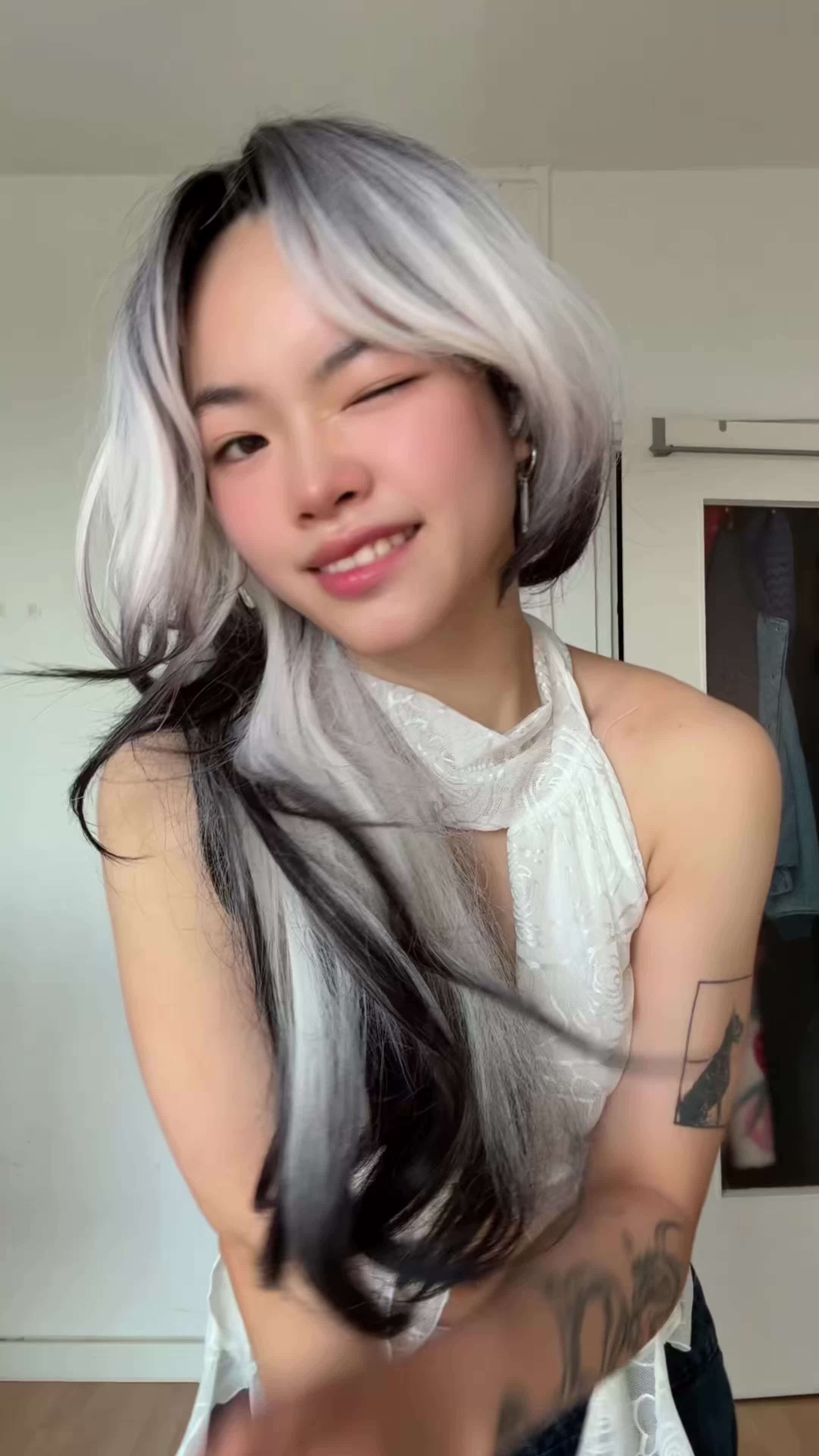 @Minie