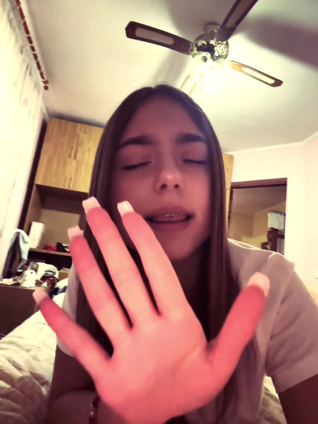 @𝓡𝓮𝓫𝓮𝓬𝓪💫