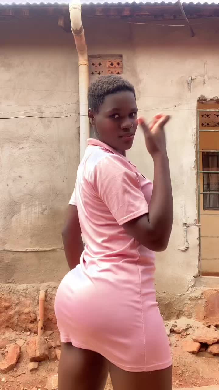 @Sharifahbooty 🇺🇬