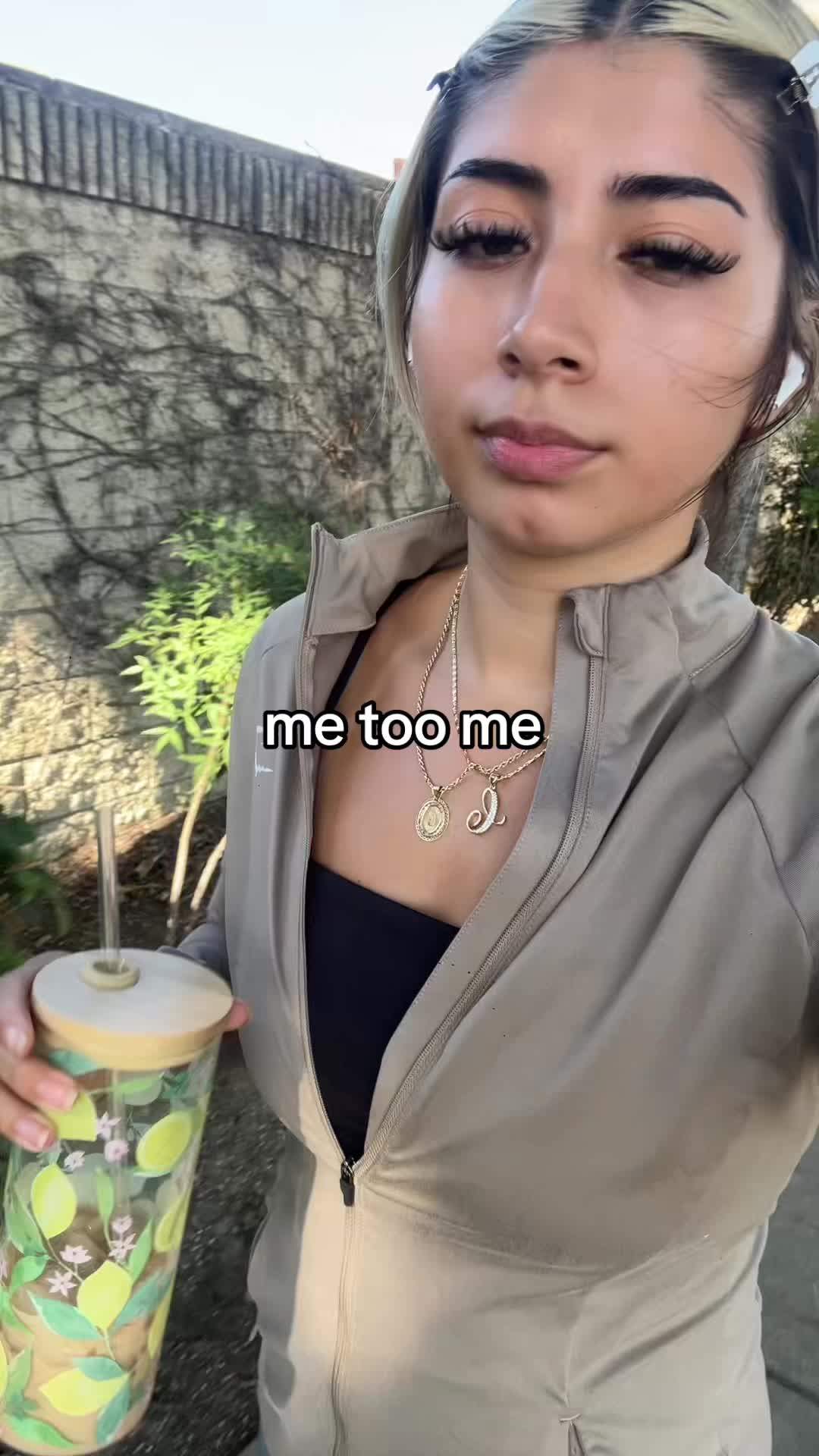 @&copy;️