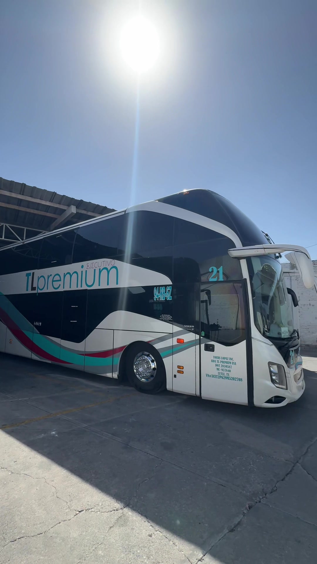 @TLpremium Buses