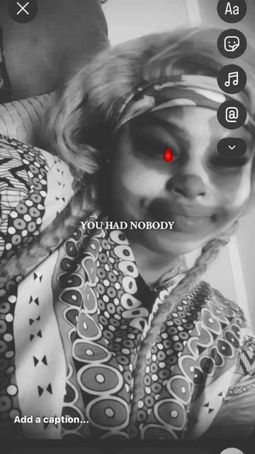 @Messy_Moni💕