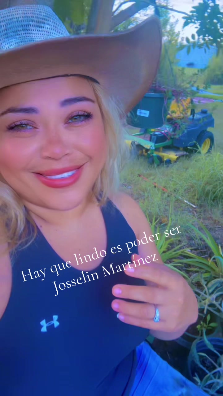 @JosselIn Martinez