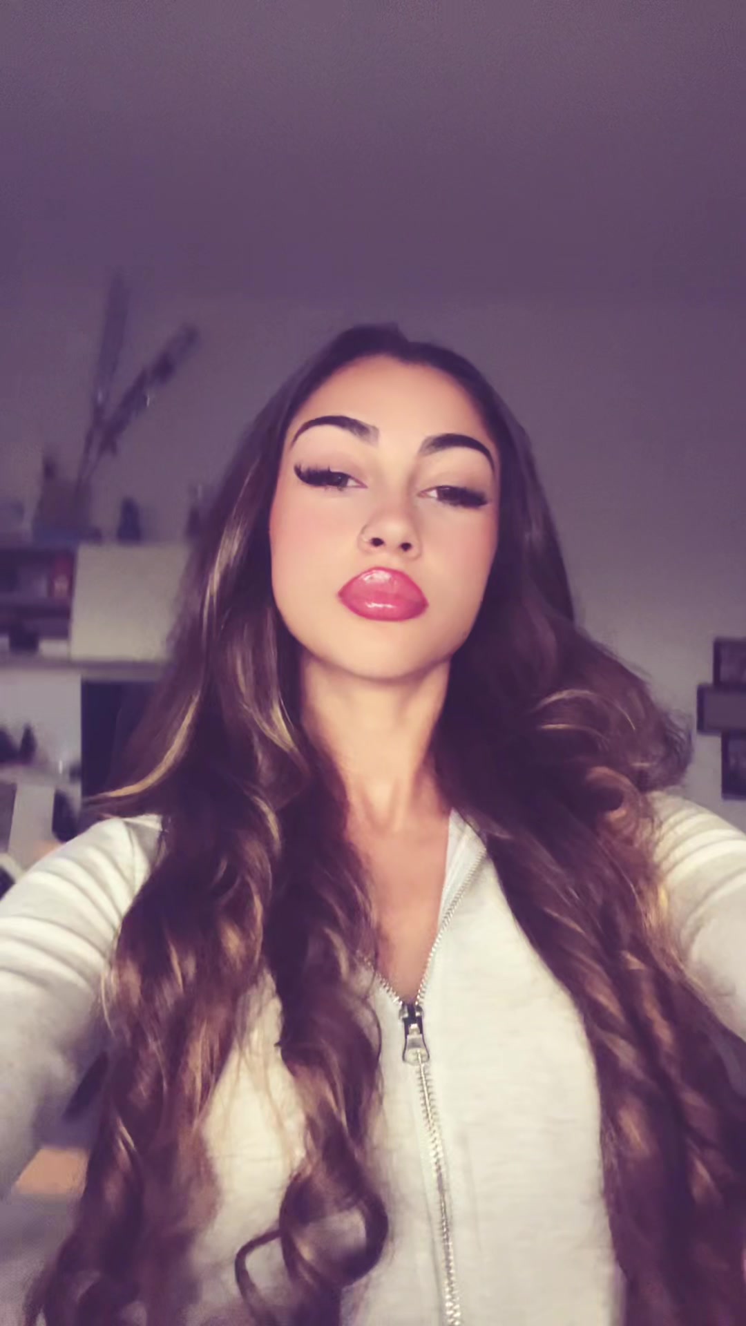 @_rebeccavena