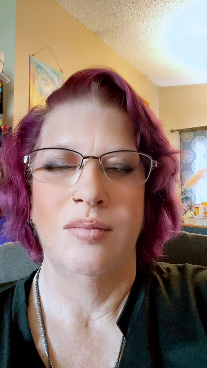 @AngelNyx