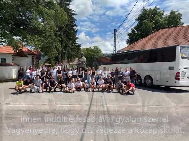@K&aacute;rp&aacute;ti Zolt&aacute;n