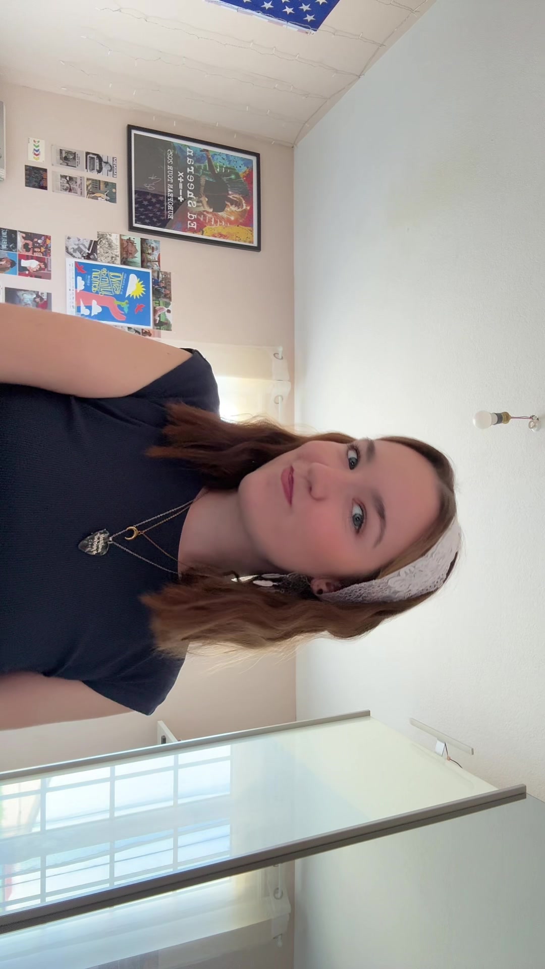 @hi.itsmoonbee