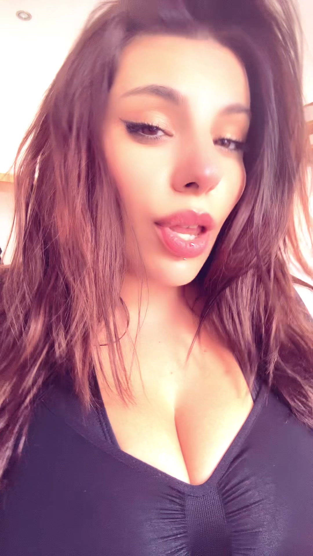 @NotAvailable🥰