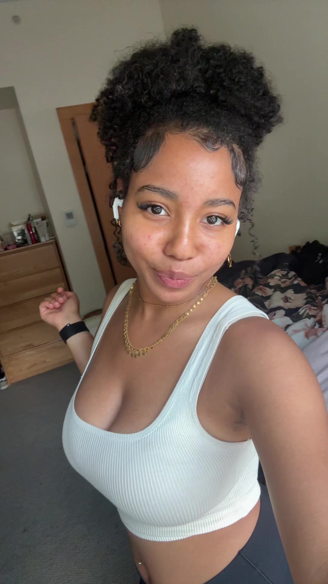 @mimi 🪽