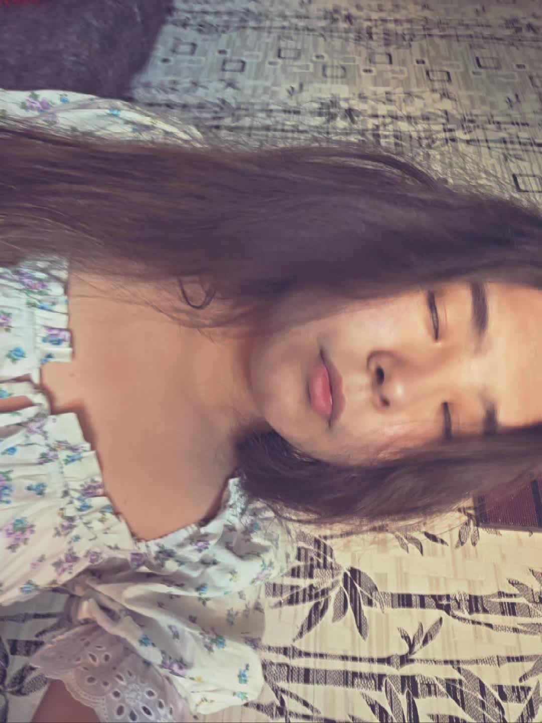 @_lisa_
