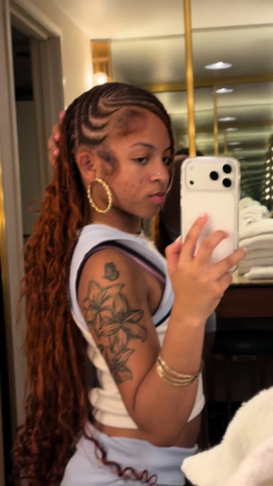 @thaonlyygirlyy