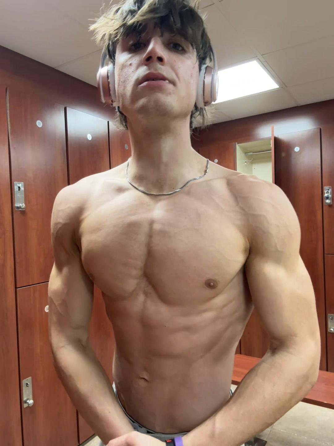 @Mikeypovvvv