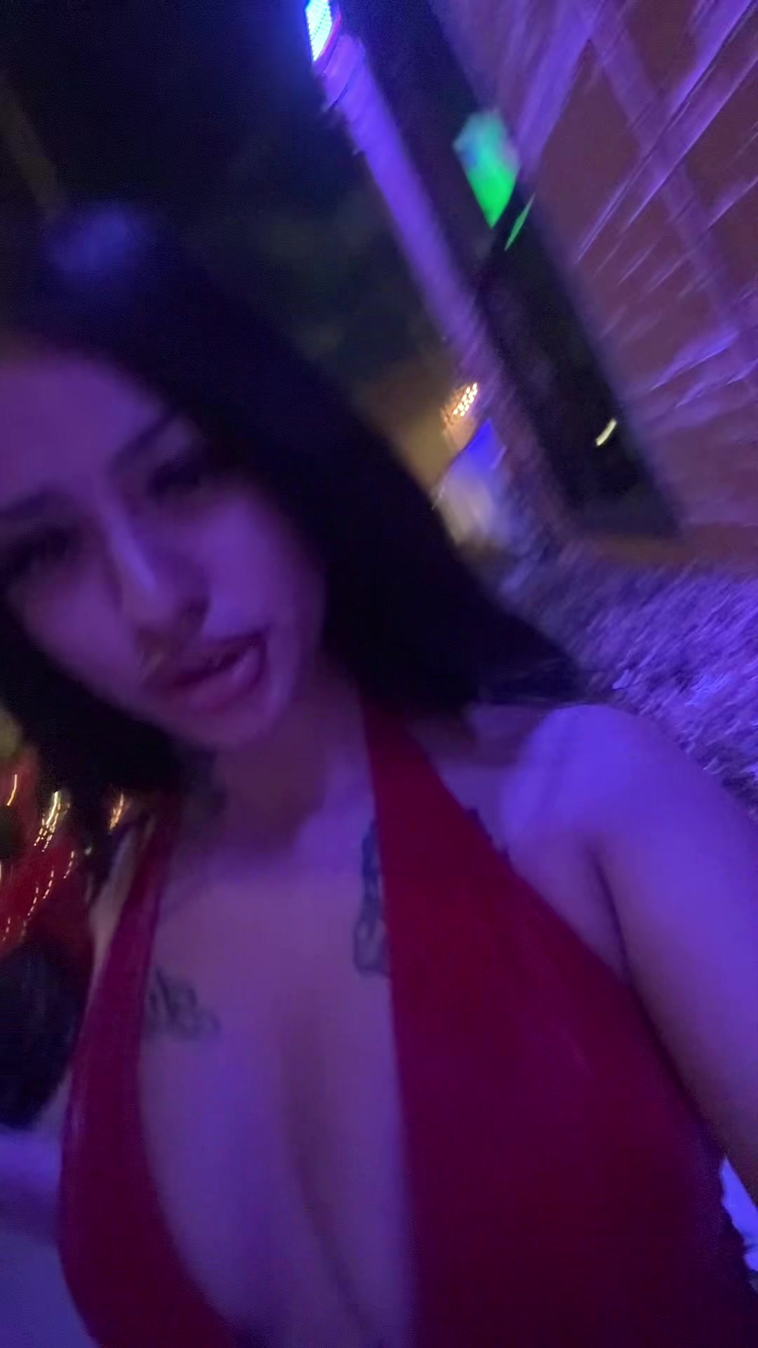 @𝑅 ✰