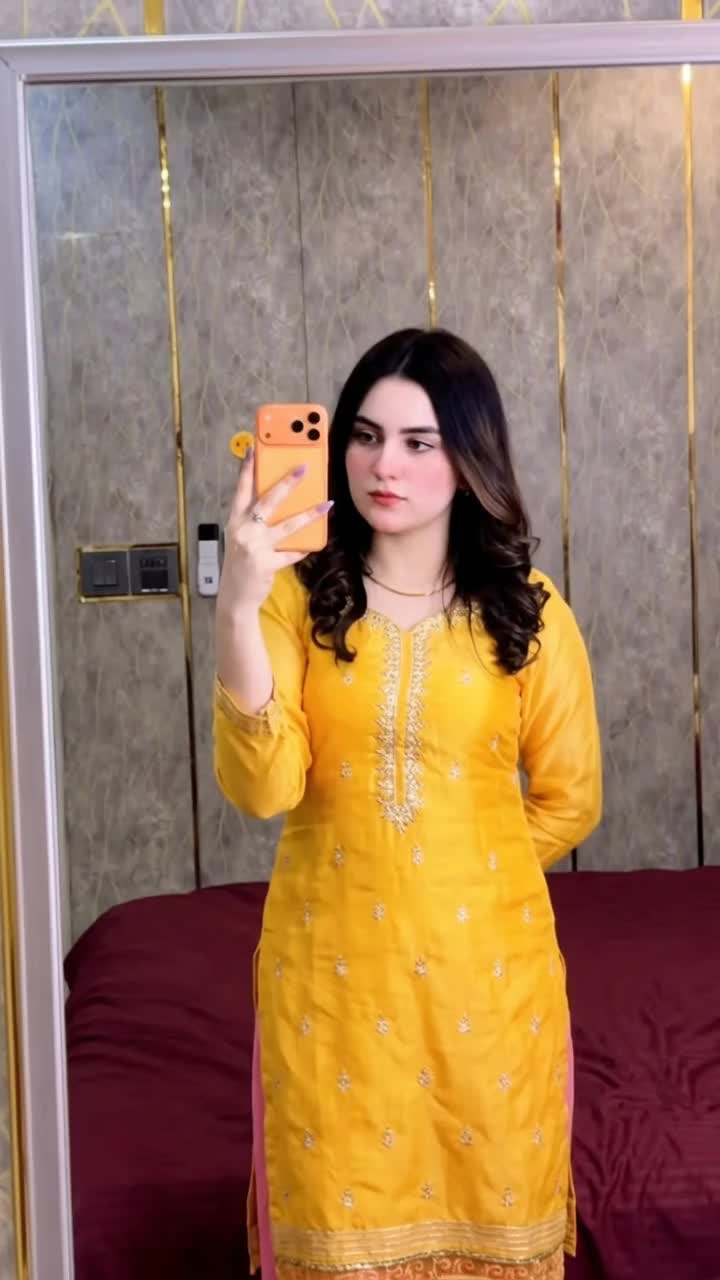 @Komal ♥️