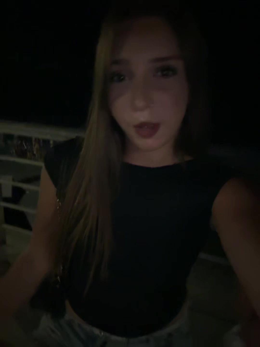 @我 🇦🇱