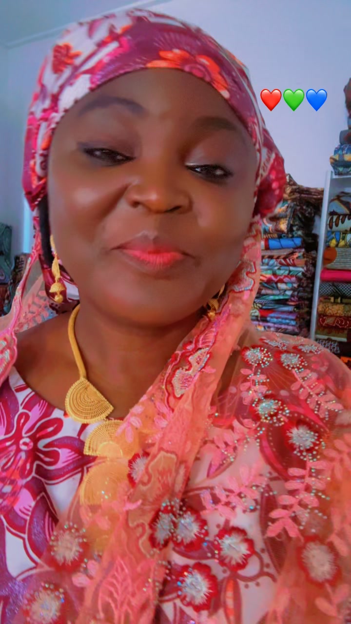 @Aminata