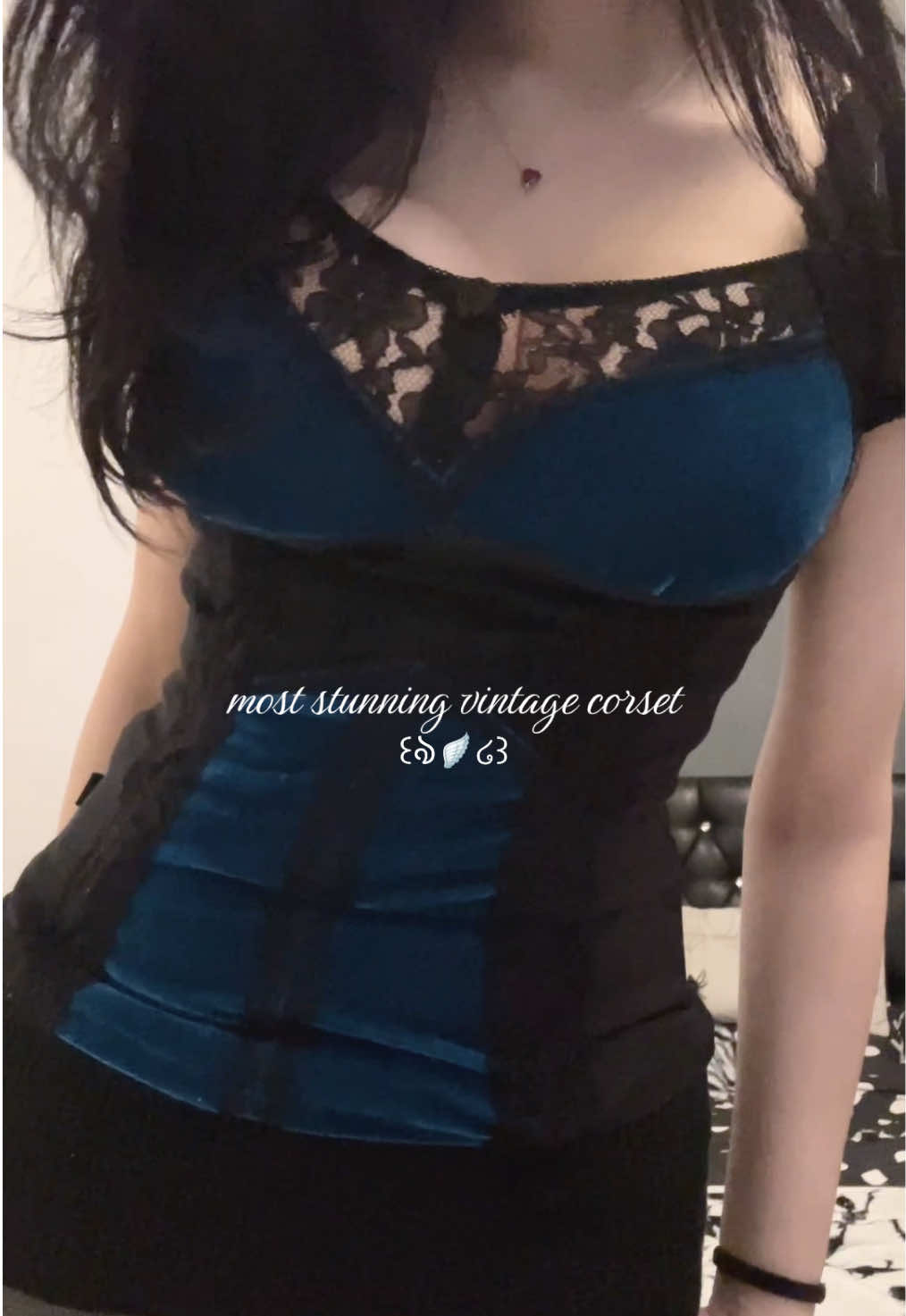 @lily 🪽