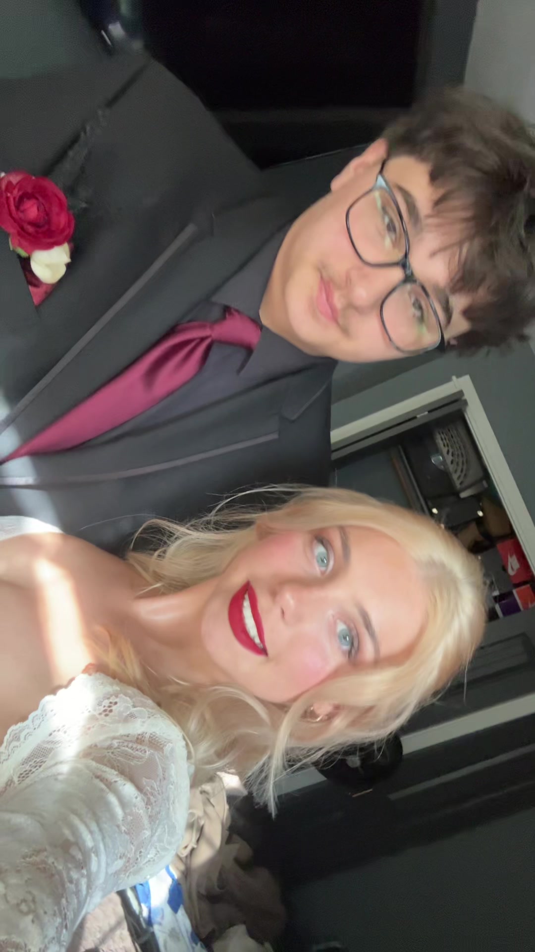 @12.30.07<3