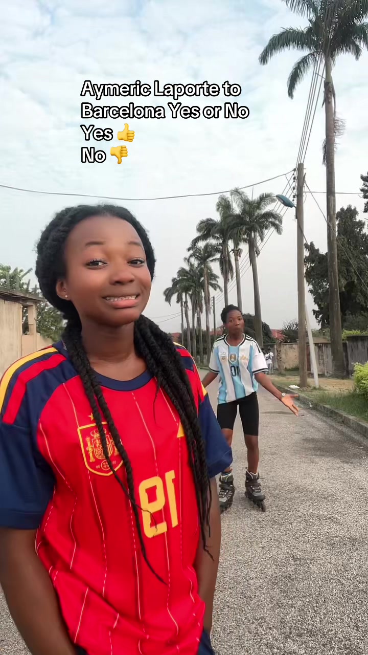 @Tilybae 💙❤️
