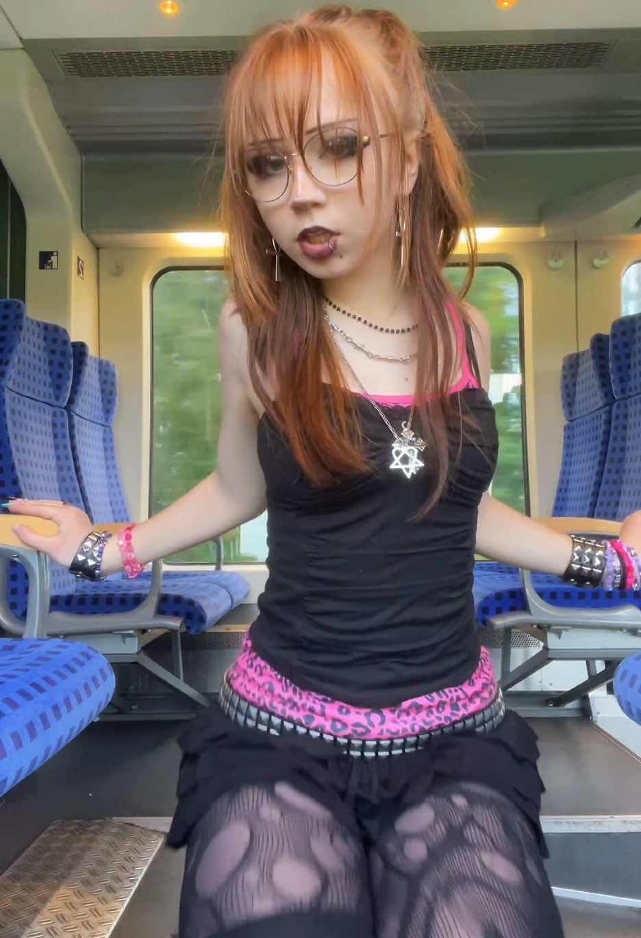 @💫vik🦦