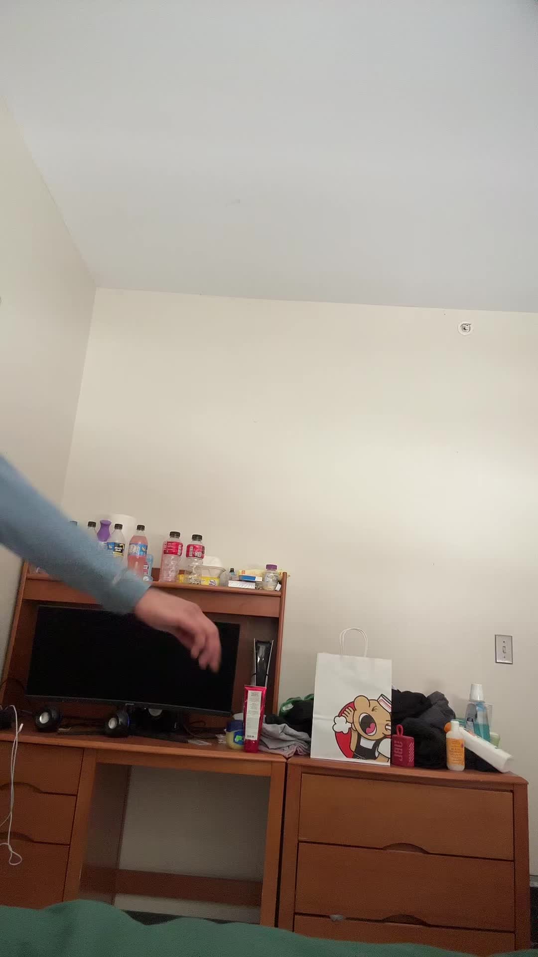 @C3tothurl_🕴️