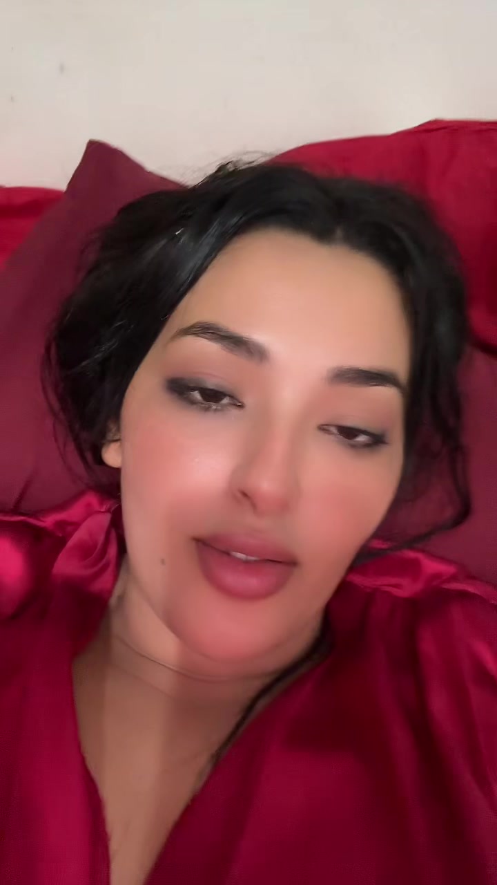 @الزعيمة 🤬✋🔥🔥❄️❄️