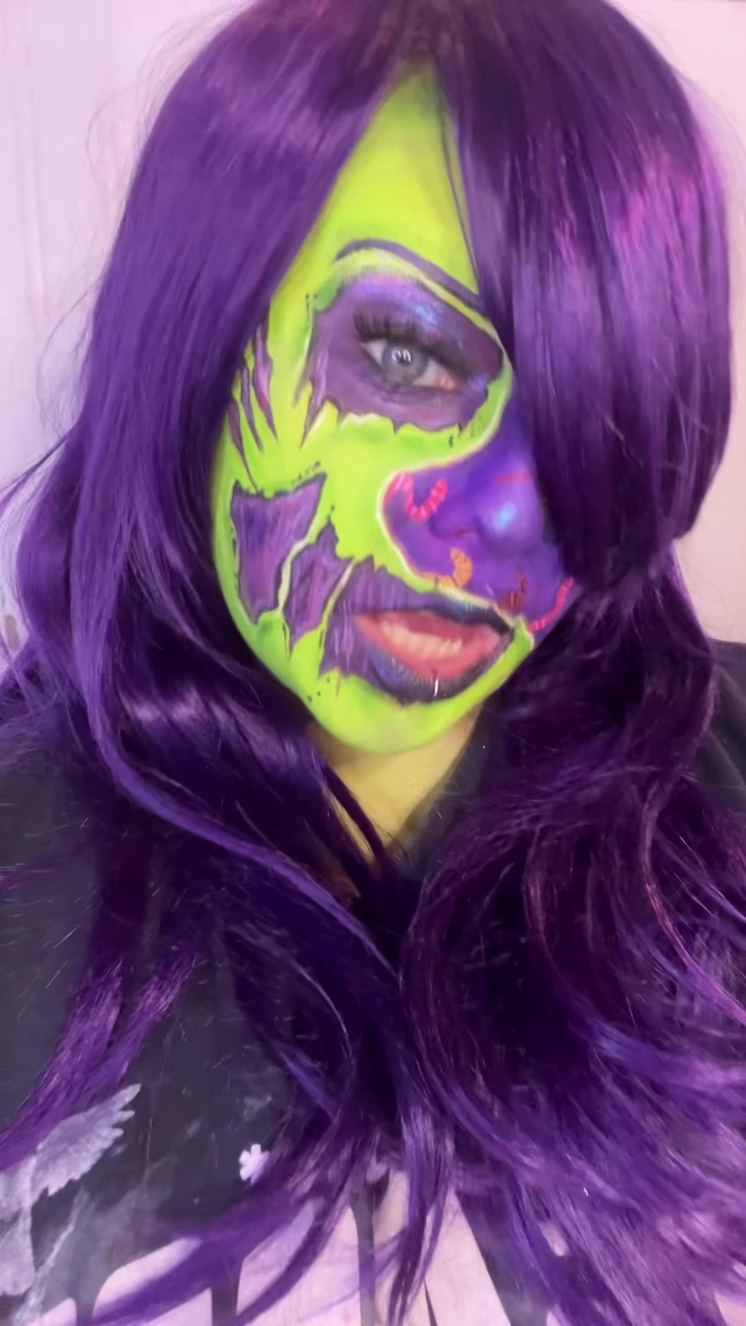 @Ellehalloween