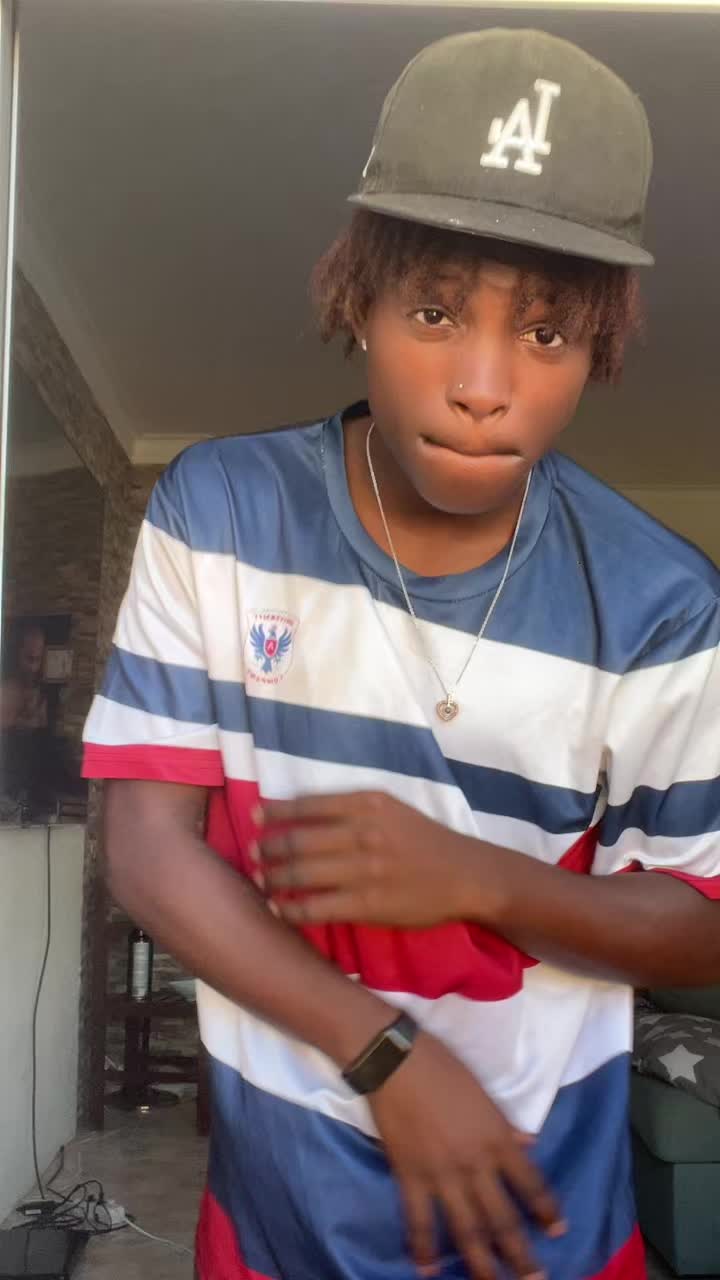 @⚡ᴱᴰ_ᵀᴬᴺᴰˢ⚡🇸🇹❤️