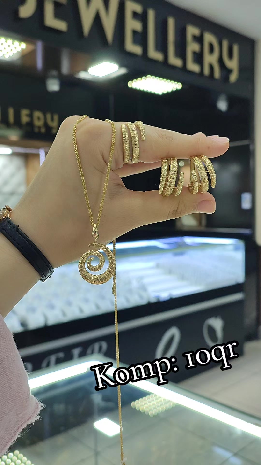 @fay_gold_gence_qizil