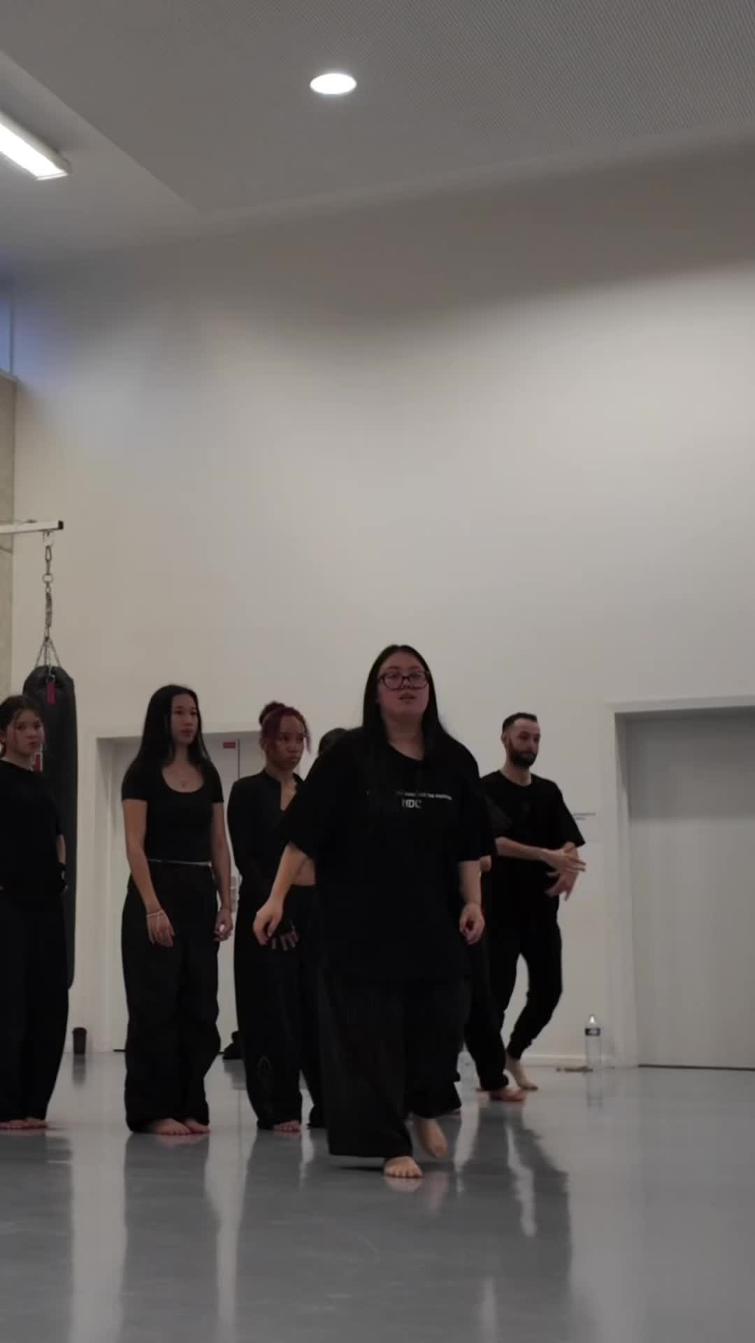 @NEEDS DANCE CREW