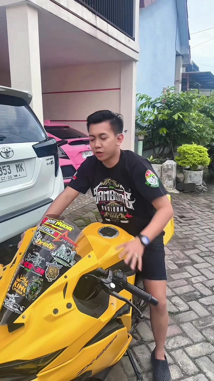 @BosMudaTwentyTwo
