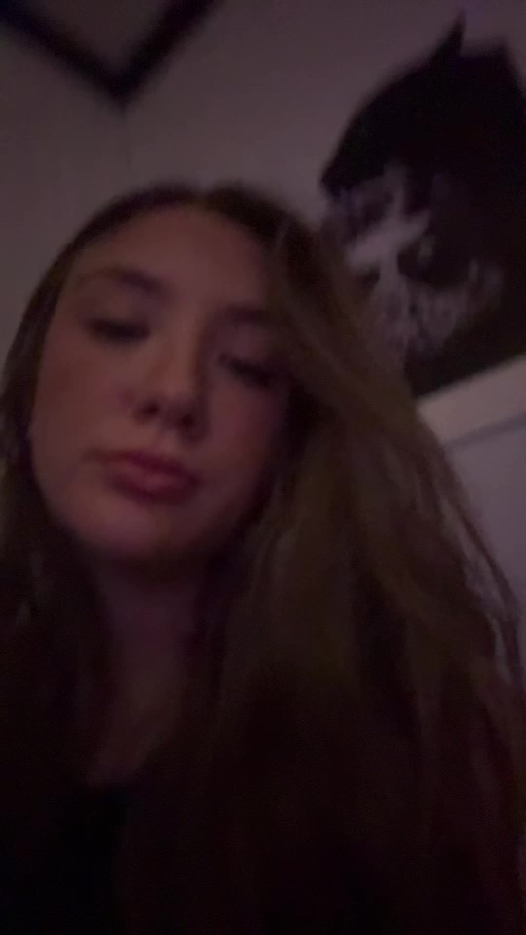 @b🐆