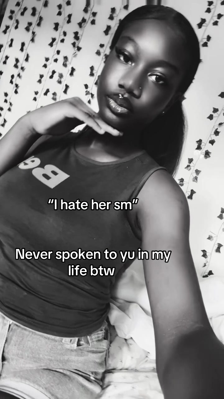 @🫶🏾