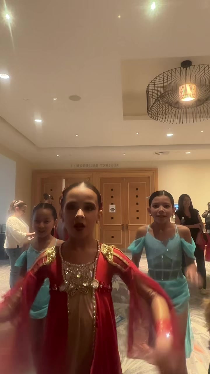 @DelaneyDances