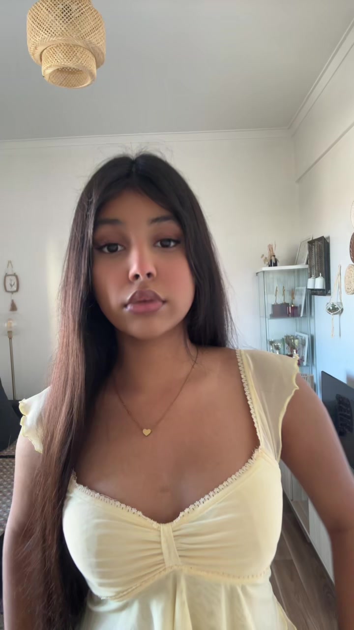 @Imaan🎀