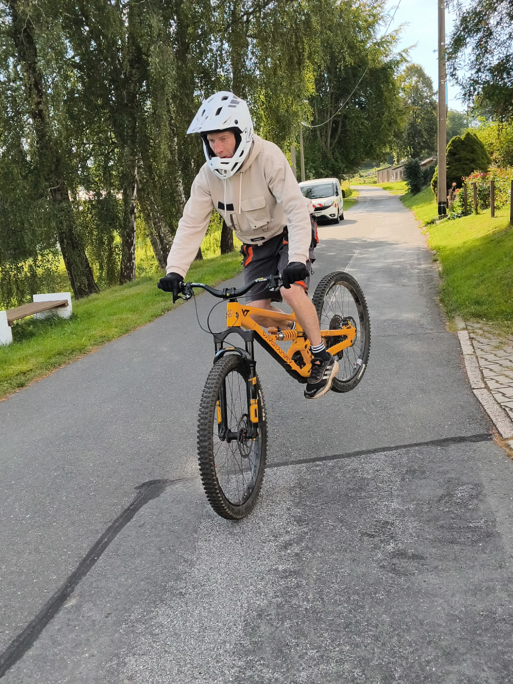 @Ossi uff'm Bike 🚵