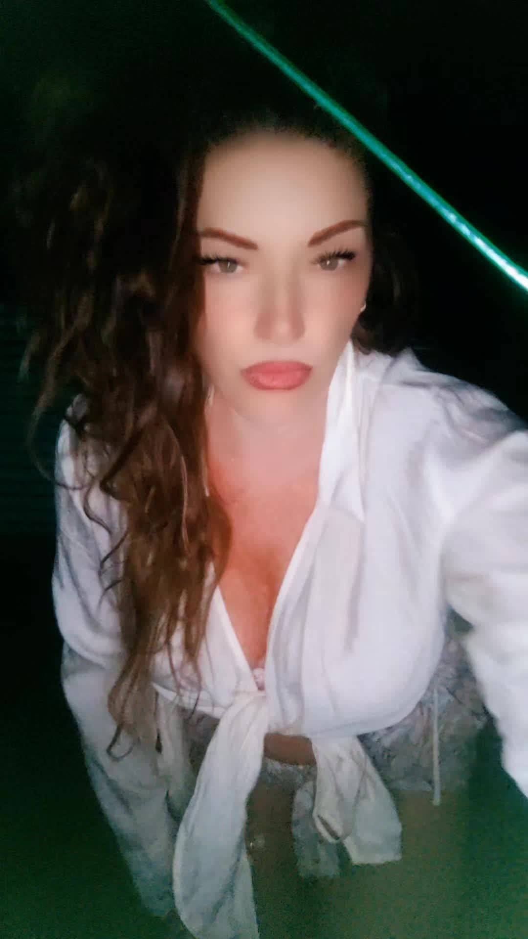 @Mikalove