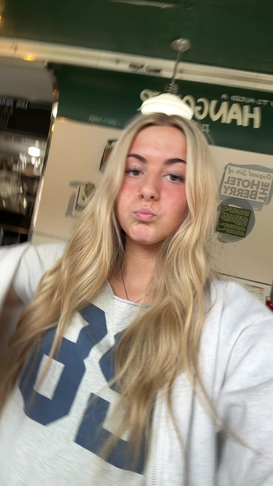 @poopfart6969420420