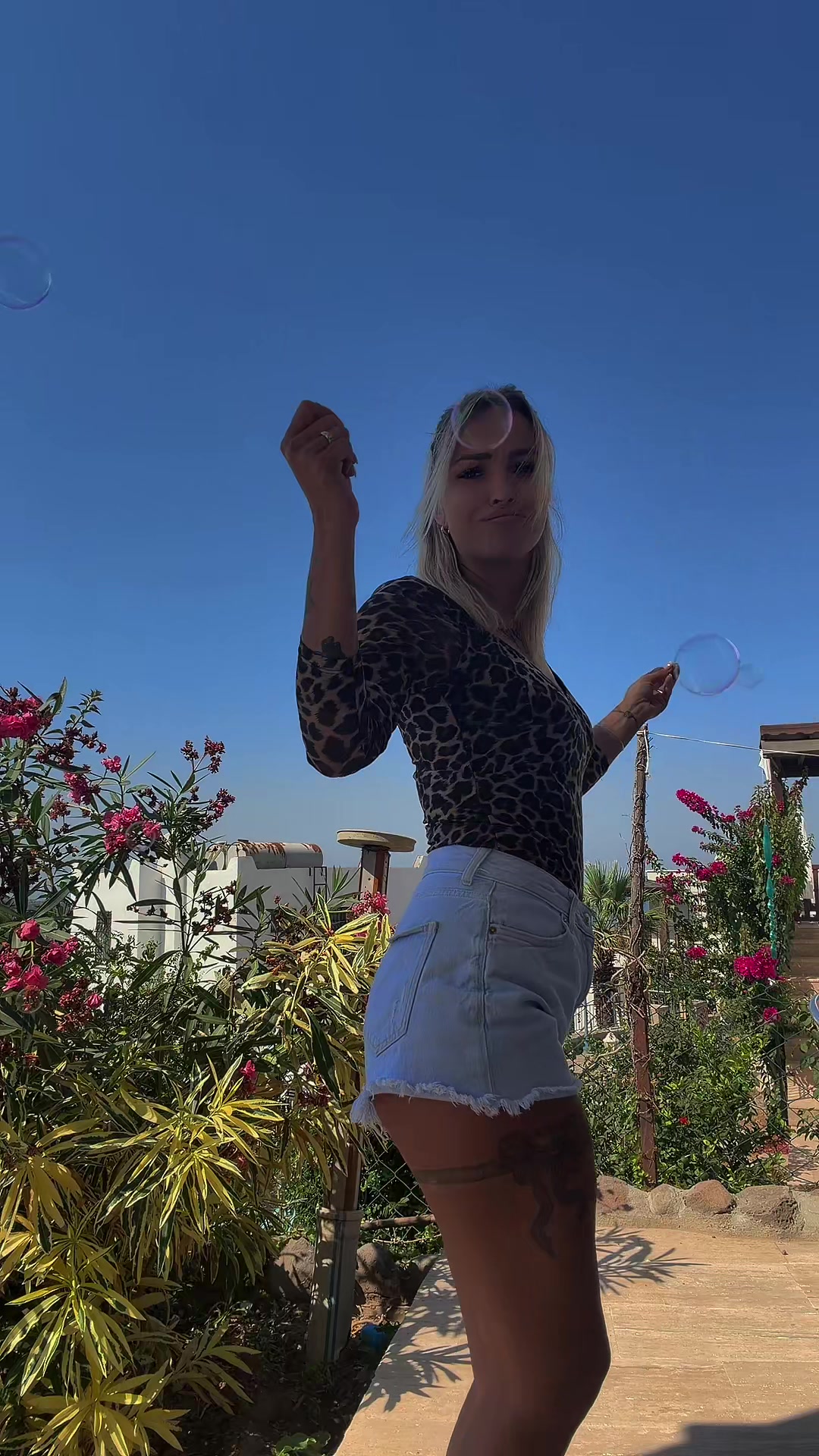@🦖 Bianca Brown 🦖