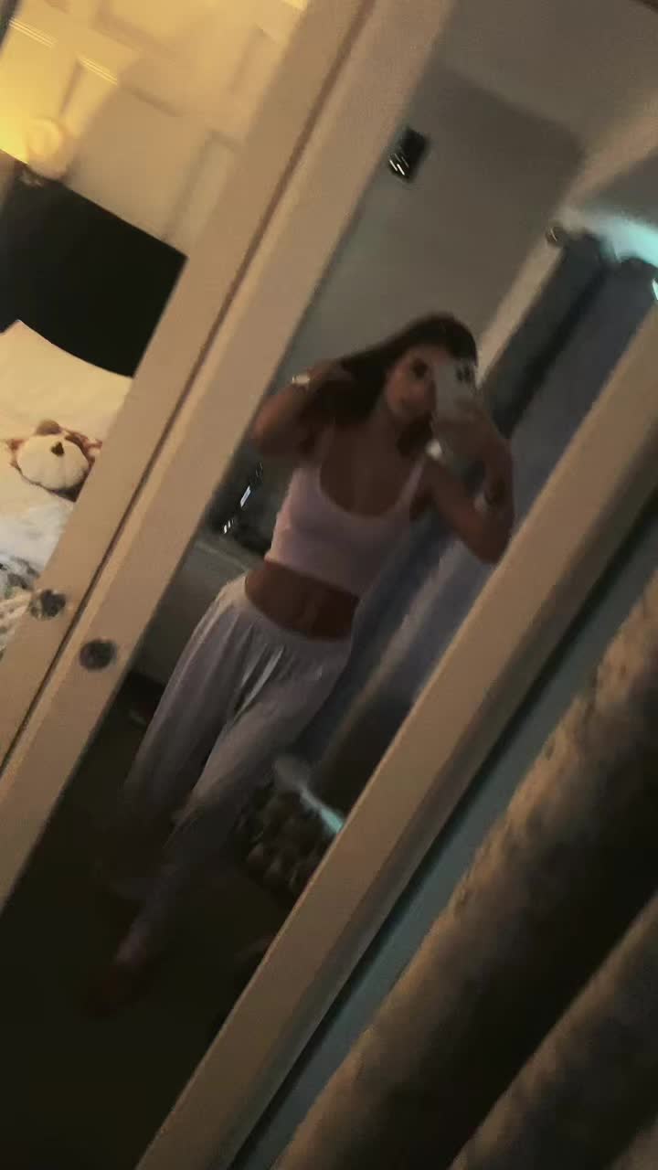 @millie x