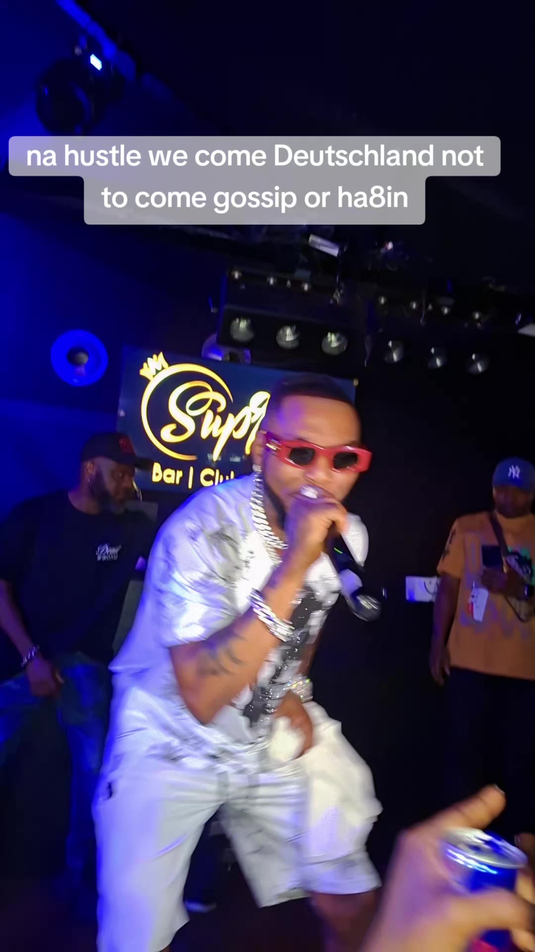 @Bettyb🇳🇬🇩🇪