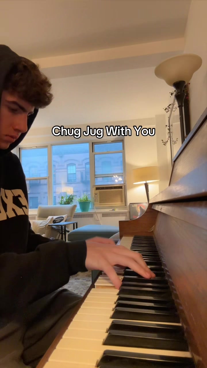 @Sebby Pakurar Piano