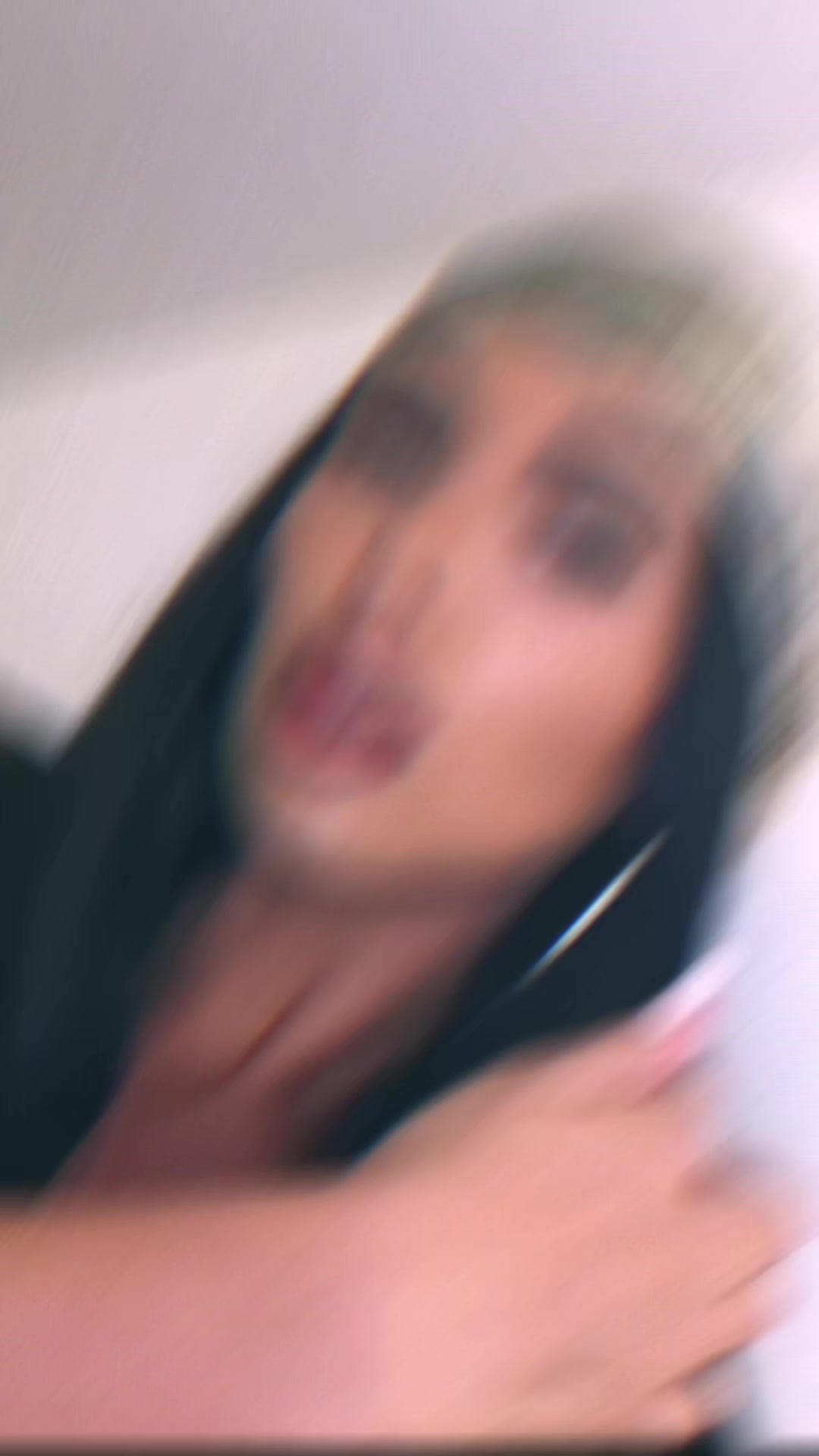 @✨