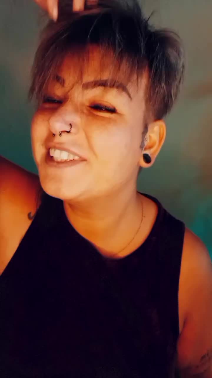 @Sarah🩷💛🩵