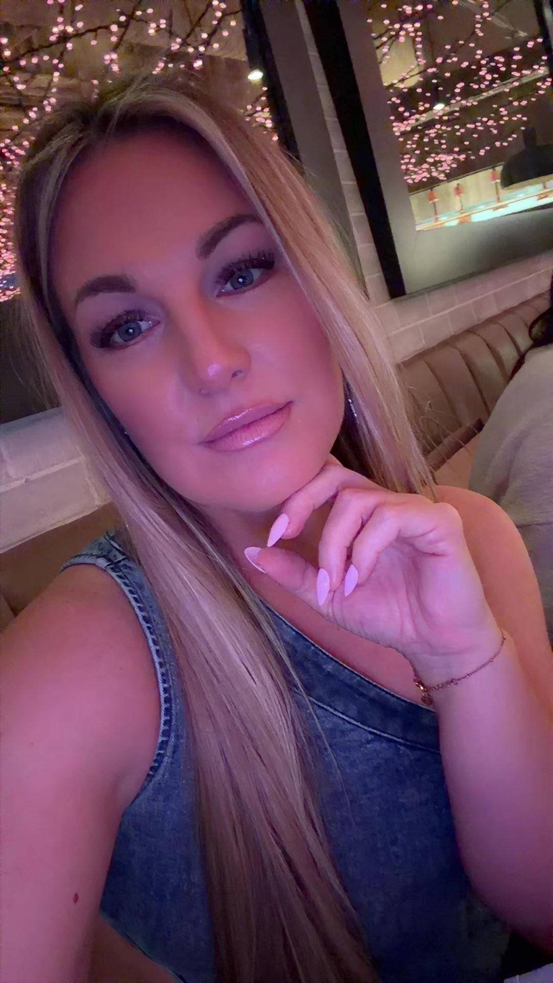 @𝕄𝕀ℝ𝔼𝕃𝔸 🌸