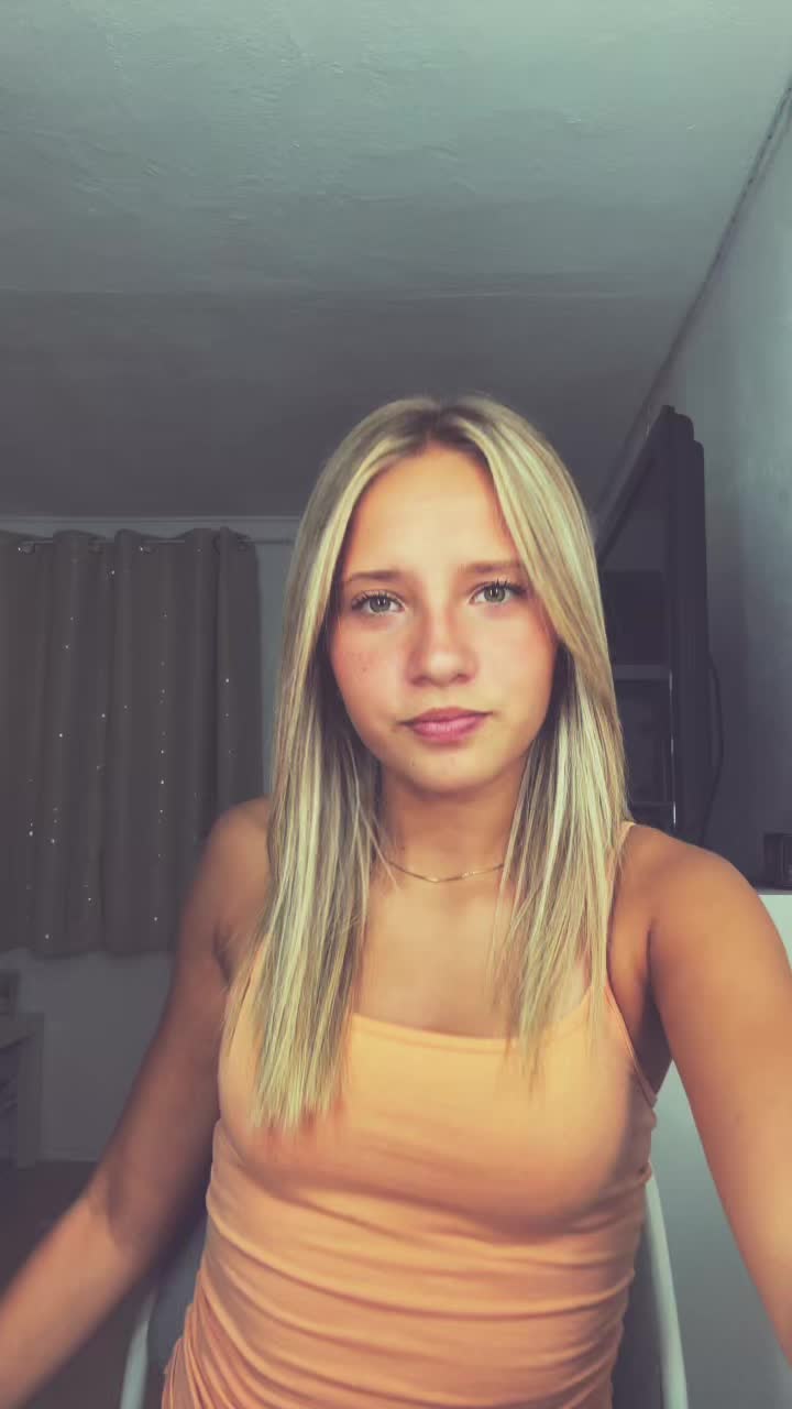 @𝓜𝓲𝓪