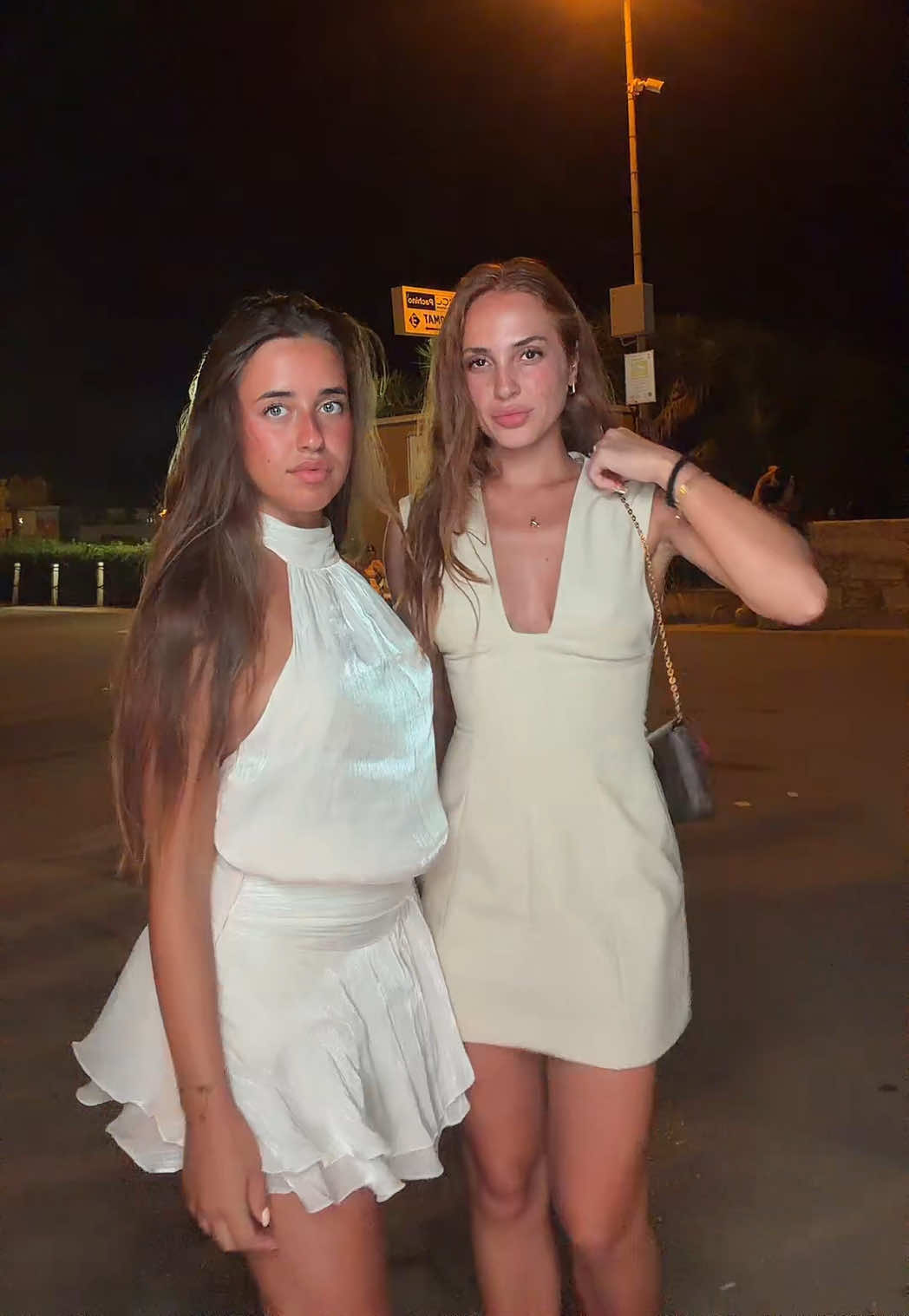 @Dálila