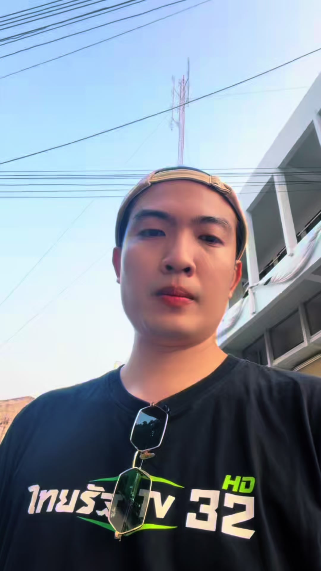 @นัท ปิยะชาติ OFFICIAL